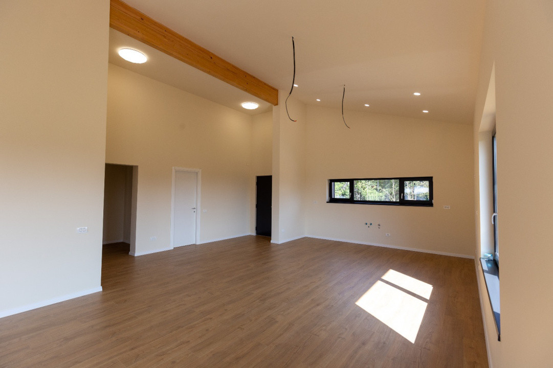 Case de vanzare Breaza Liceul Militar 9