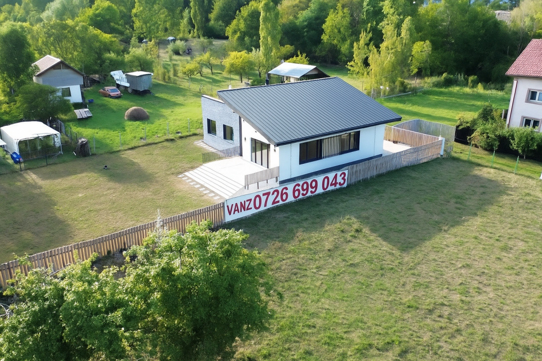 Case de vanzare Breaza Liceul Militar 21