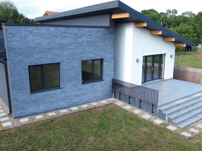 Case de vanzare Breaza Liceul Militar imagine mica 2