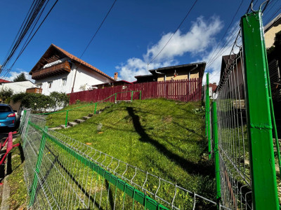 Casa de vacanta sau locuinta permanenta in Busteni