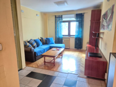 Apartament 3 camere in zona Muncii, bd. Decebal pe spate zona linistita