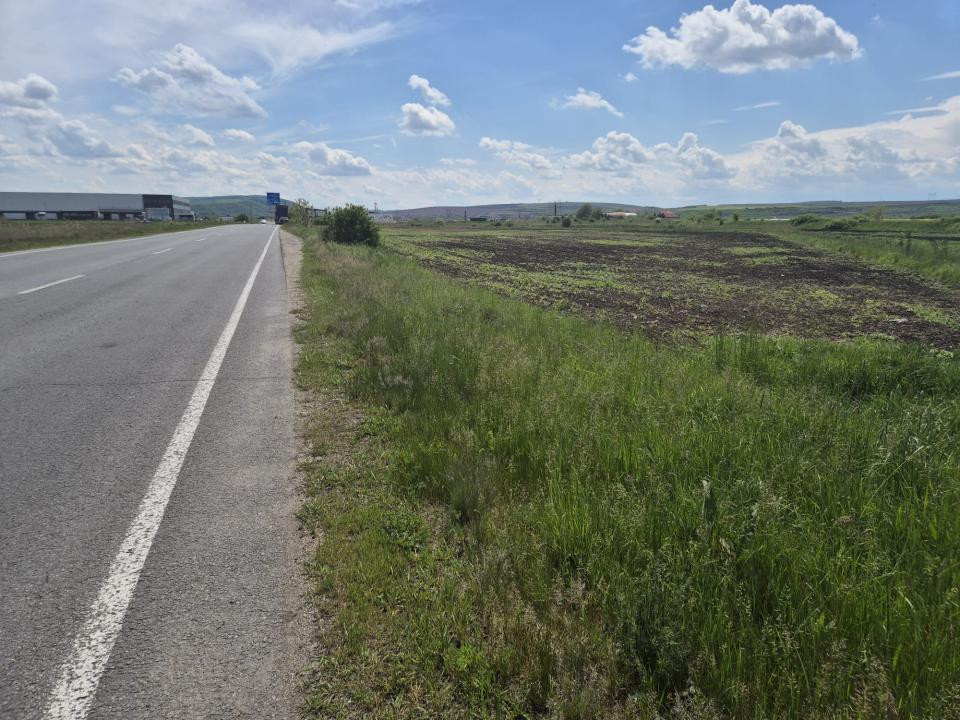 Terenuri de vanzare Ungheni Vest 2