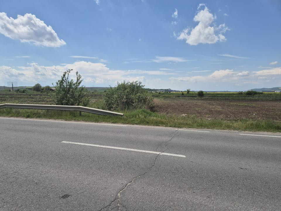 Terenuri de vanzare Ungheni Vest 5