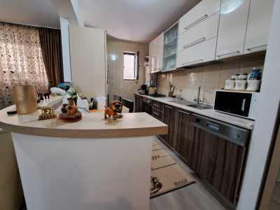 Petrom City, BANEASA, Apartament 2 camere  cu loc de PARCARE